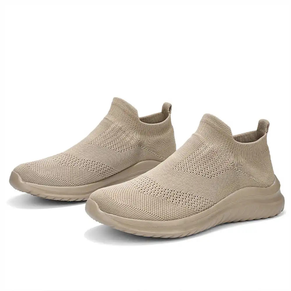 Beige Zachte Nieuwe Nieuwighei - Streetwear Brand Best recensie en prijs